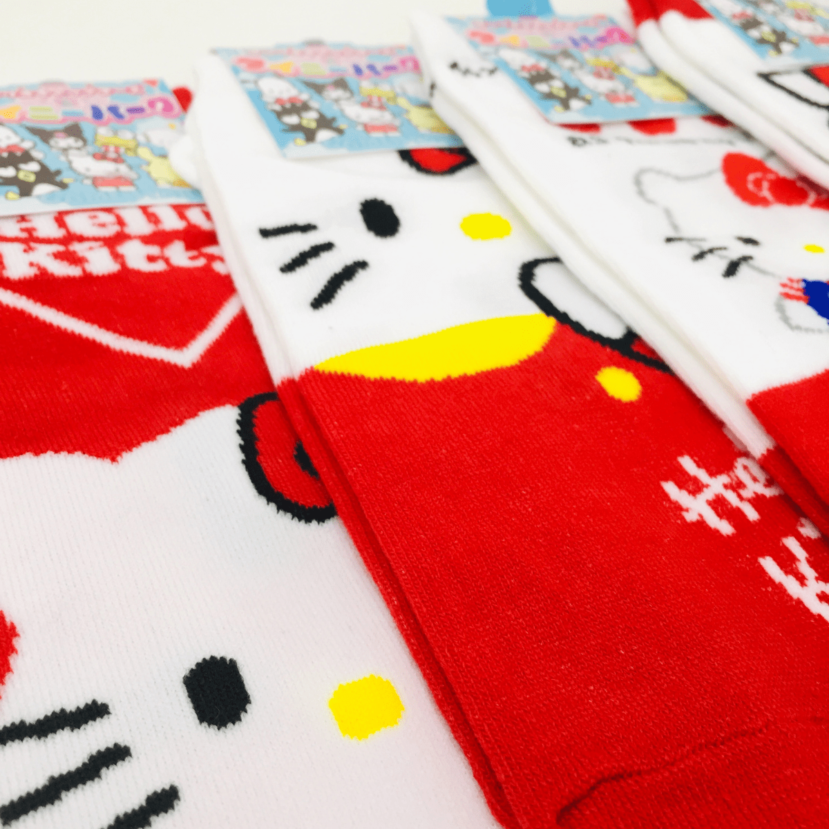 Par Calcetines Hello Kitty Sanrio Kawaii Talla Estandar