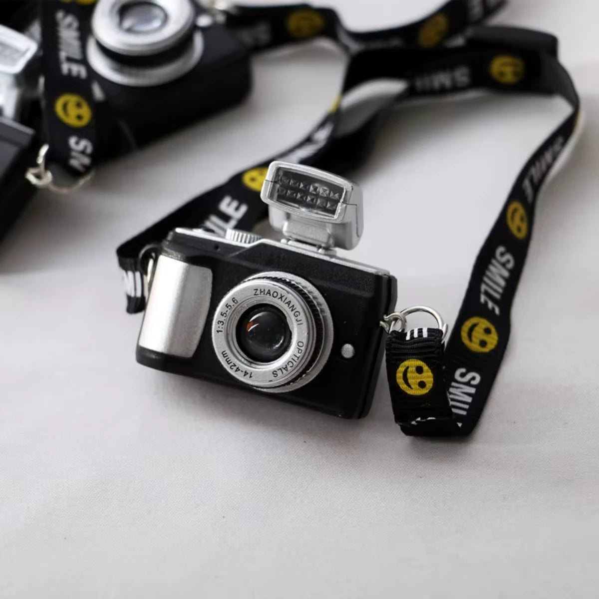 Labubu Mini Camara Con Flash Y Sonido Camara Para Muñecas Labubu